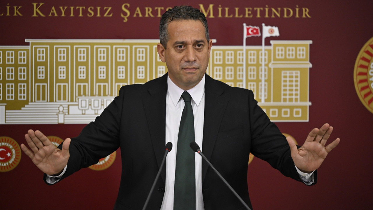 CHP'de Ali Mahir Başarır ve Gökhan Günaydın'ın grup başkanvekillikleri düştü