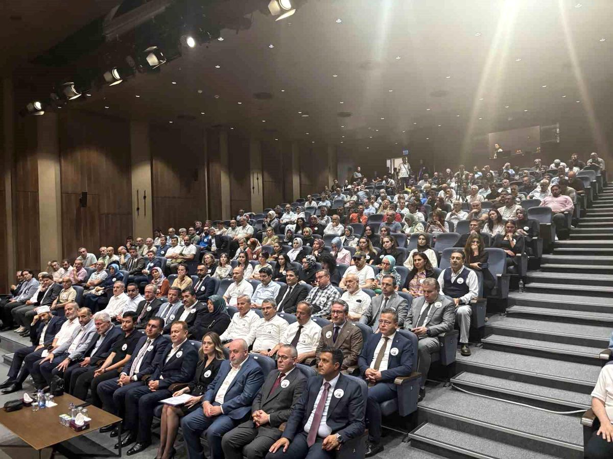 Öğretmenime Vefa: Şehit öğretmenler anıldı