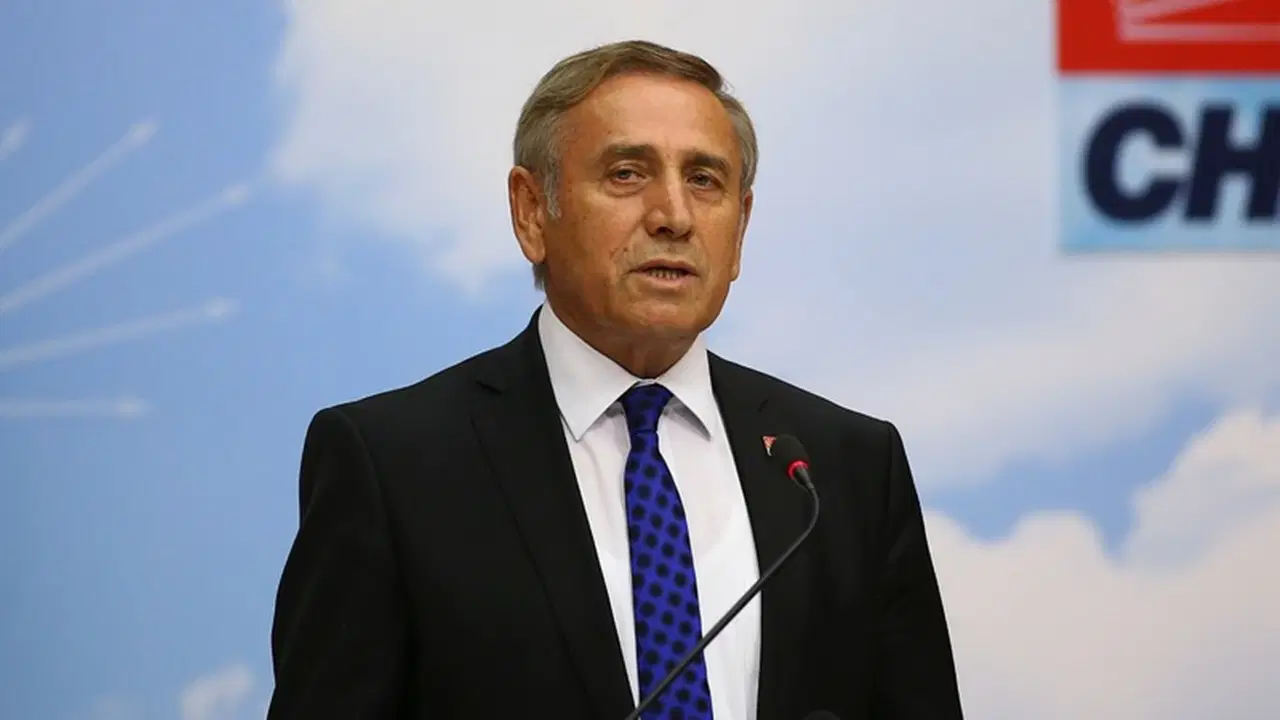 Kılıçdaroğlu'nun MYK'sinde görev alan Yıldırım Kaya'ya kurucu genel başkanı olduğu Eğitim Sen'den tepki: 'Bulunduğu pozisyonu kınıyoruz!'