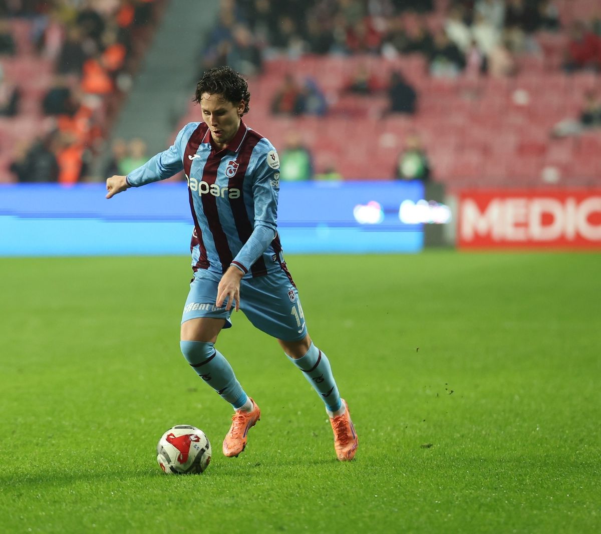 Trabzonspor'da Lovik, Molde'ye transfer oldu
