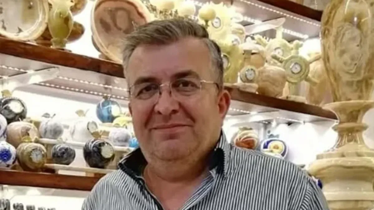 Manisa'da dere yatağına devrilen traktörün sürücüsü öldü