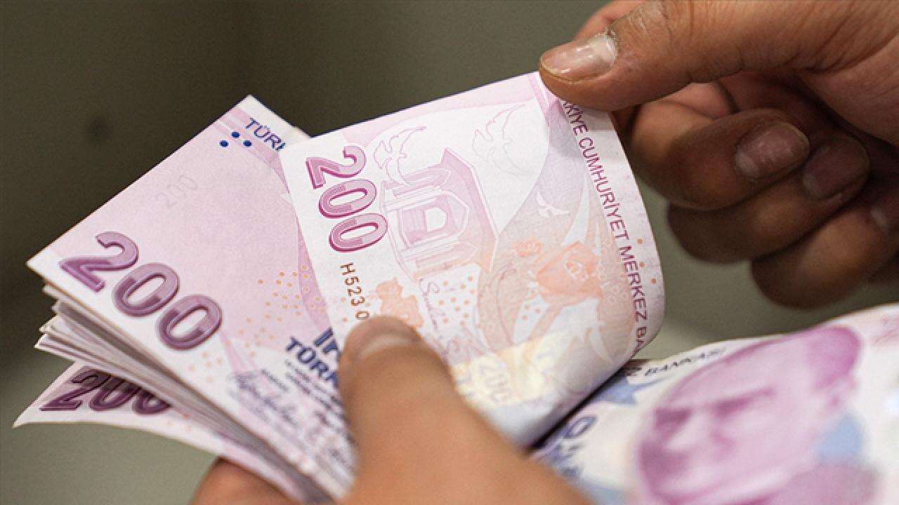 Haziran ayı yaşlı ve engelli aylıkları hesaplara yatırılmaya başladı