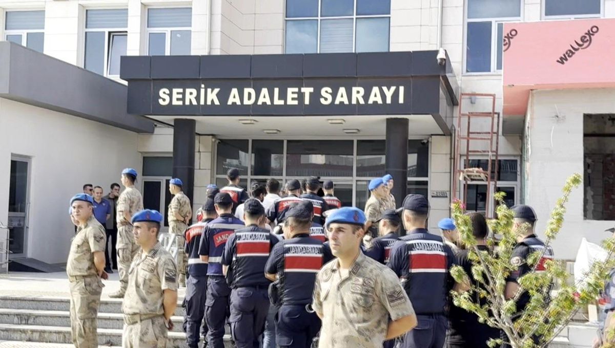 Serik'te uyuşturucu operasyonu: 9 gözaltı