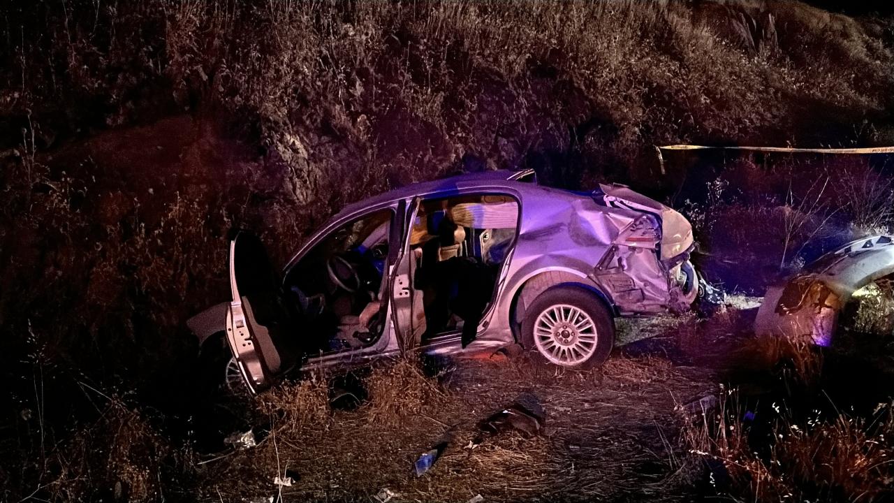 Şanlıurfa'da otomobil şarampole devrildi: 3 ölü, 1 yaralı