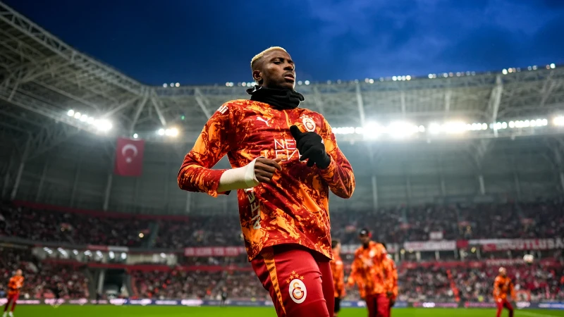 Victor Osimhen'den flaş ayrılık açıklaması