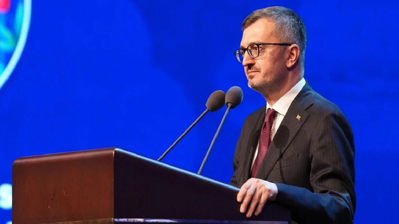 İletişim Başkanı Duran: Şam'daki hain terör saldırısını lanetliyorum
