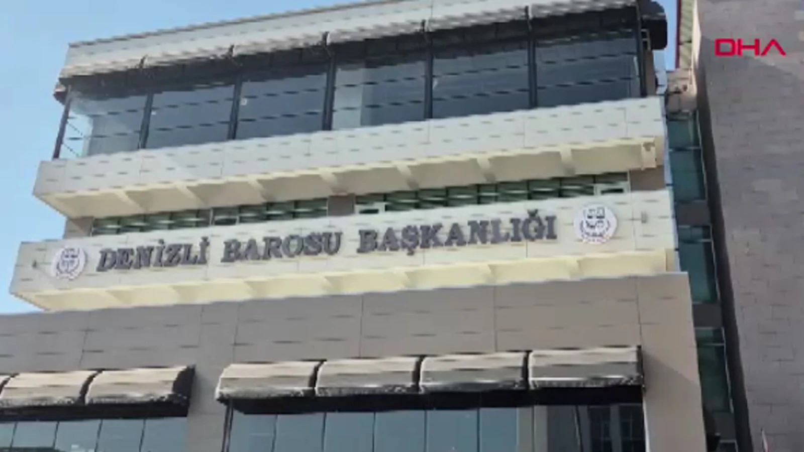 Denizli Barosu başkanı ile 12 avukata uyuşturucudan gözaltı