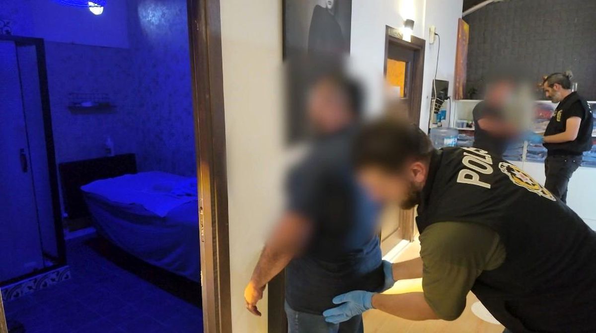 Isparta'da masaj salonlarına fuhuş operasyonunda 2 tutuklama