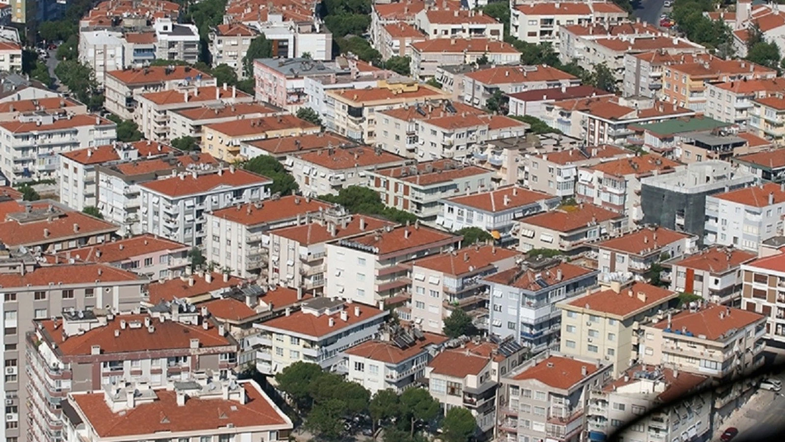 Konutta değer düşüyor! Yatırım olmaktan çıkıyor mu?