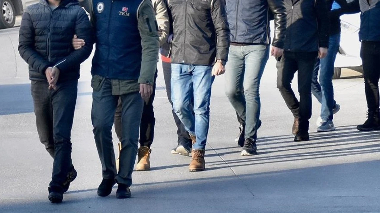 İçişleri duyurdu: 221 kişi gözaltına alındı