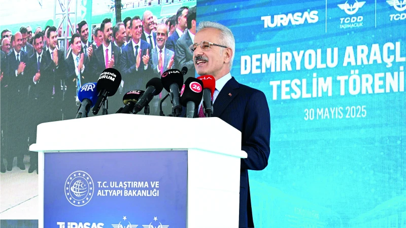 TIR dorseleri raya iniyor