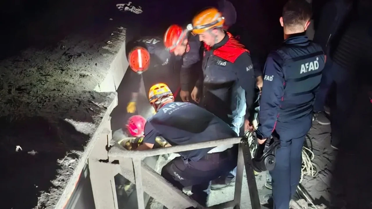 Samsun'da demir çelik fabrikasında 3 işçi elektrik akımına kapılarak hayatını kaybetti