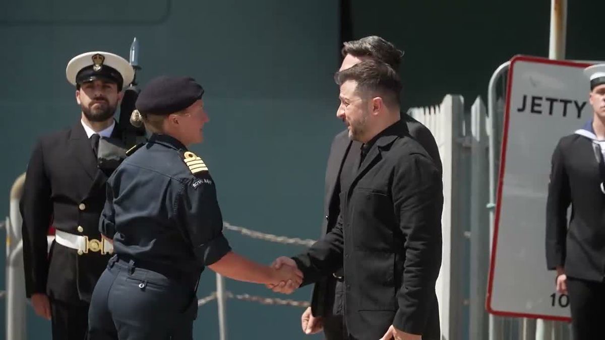 Zelenskiy'den İngiltere'ye teşekkür: Elektronik harp teknolojisi savaş alanında faydalı olacak