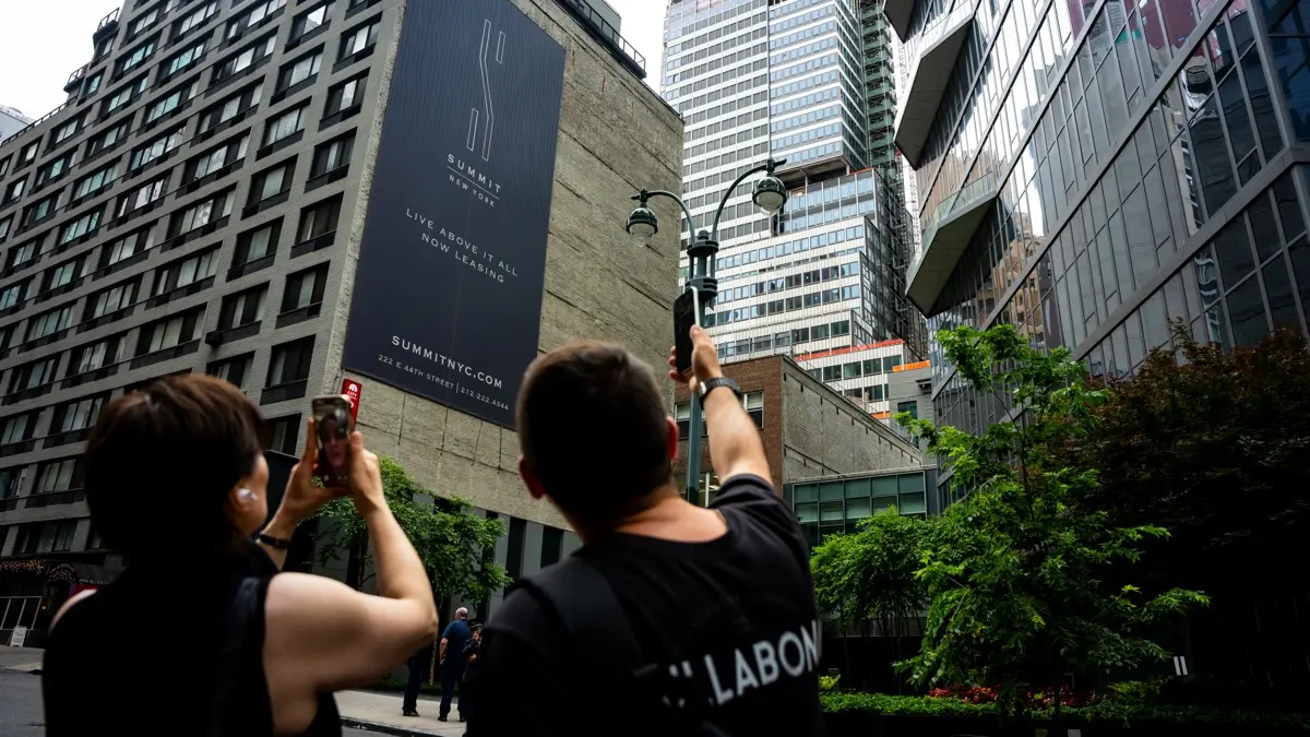 New York'ta polis alarma geçti... 37 katlı bina için çökme uyarısı