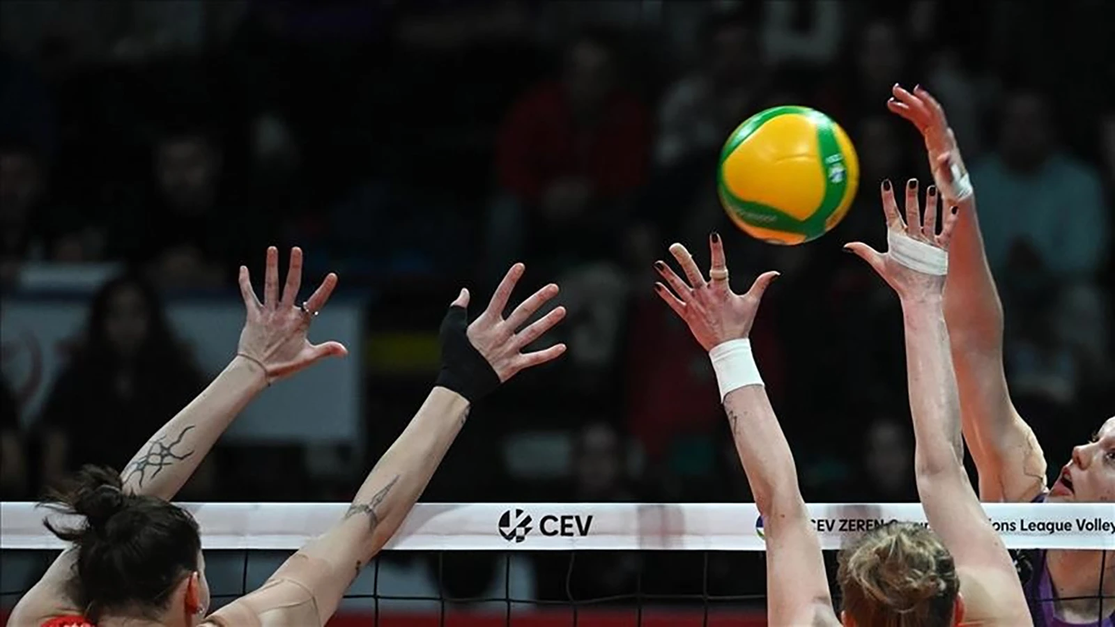 Voleybolda Türk takımlarının Avrupa kupalarındaki rakipleri belli oluyor