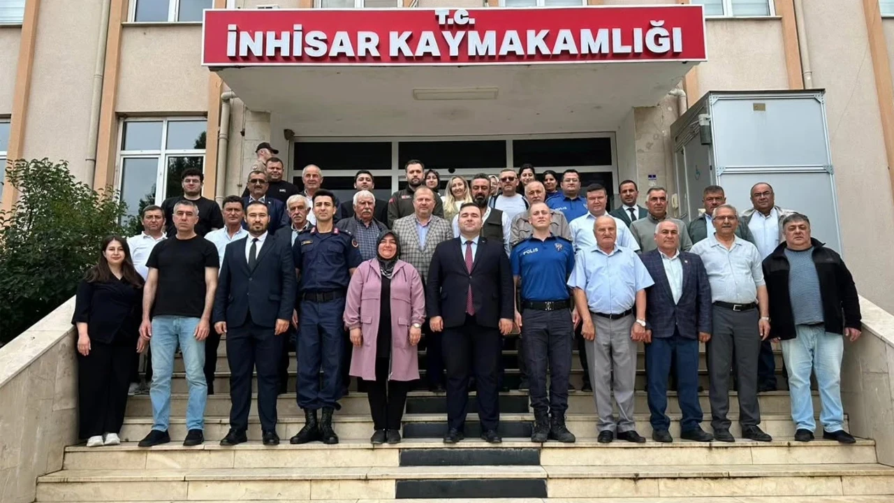 Kaymakam Ünal’dan İnhisar’a veda