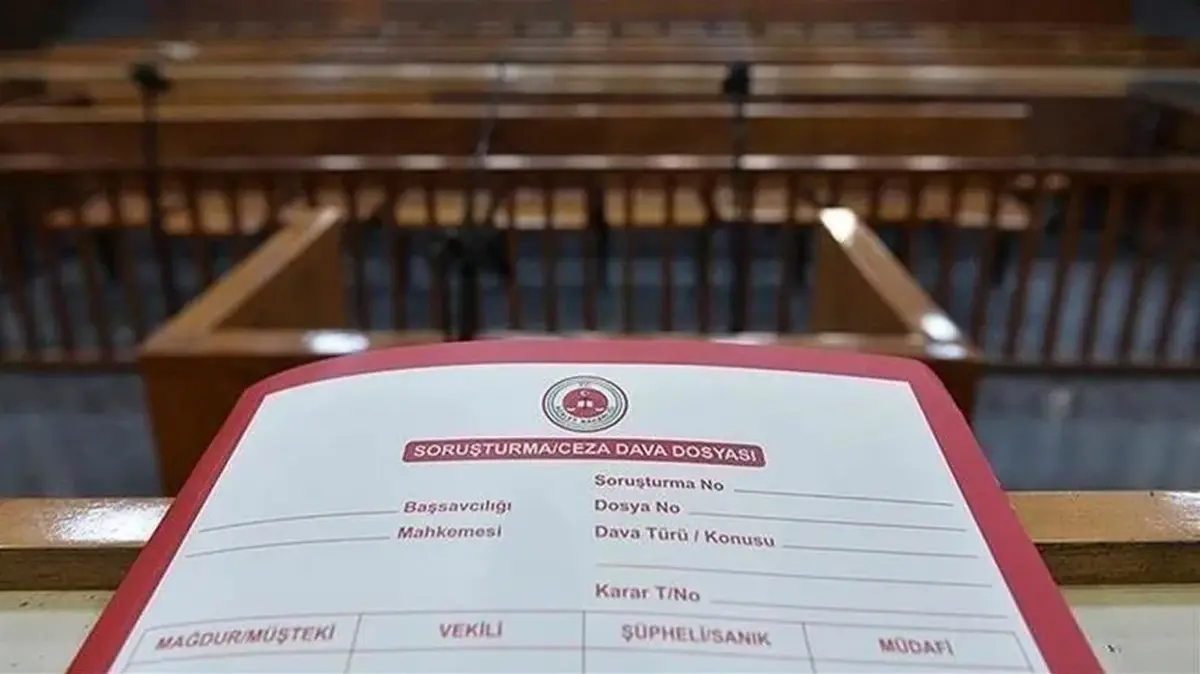 CHP'li Hasan Akgün ilk kez hakim karşısında: Büyükçekmece'deki yolsuzluk davasında ilk duruşma başladı
