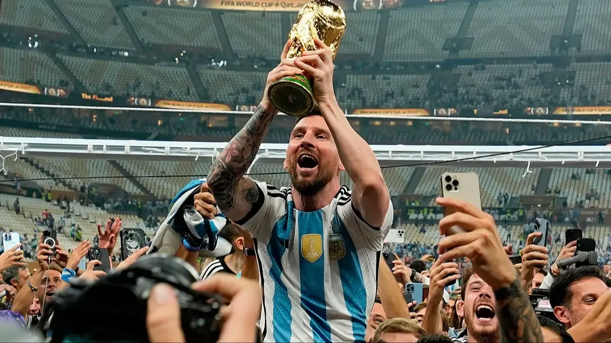 Katar 2022 tarihe geçti: Messi'nin gecesi Arjantin'in zaferi!