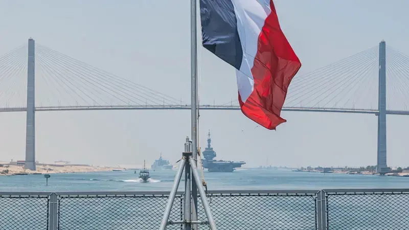 Macron: Charles de Gaulle gemisi Fransa'daki limanına dönüyor