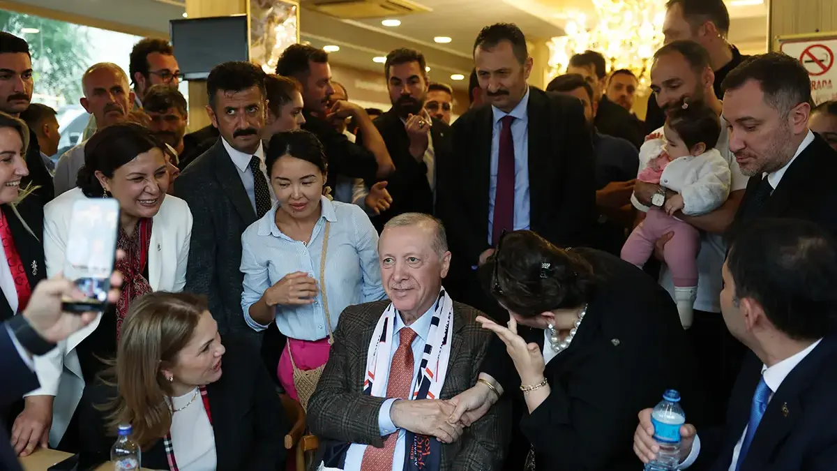 Cumhurbaşkanı Erdoğan Edirne’de vatandaşlarla bir araya geldi