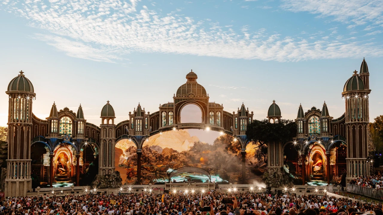 Consciencia: Tomorrowland 2026'nın Yeni Teknolojik Dünyası