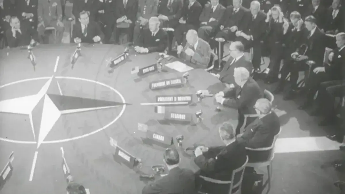 Arşiv açıldı: İşte 69 yıllık NATO fotoğrafları!