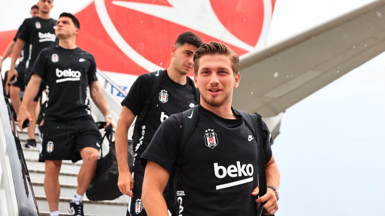 Beşiktaş Slovakya'da! 8 futbolcu kamp kadrosuna alınmadı