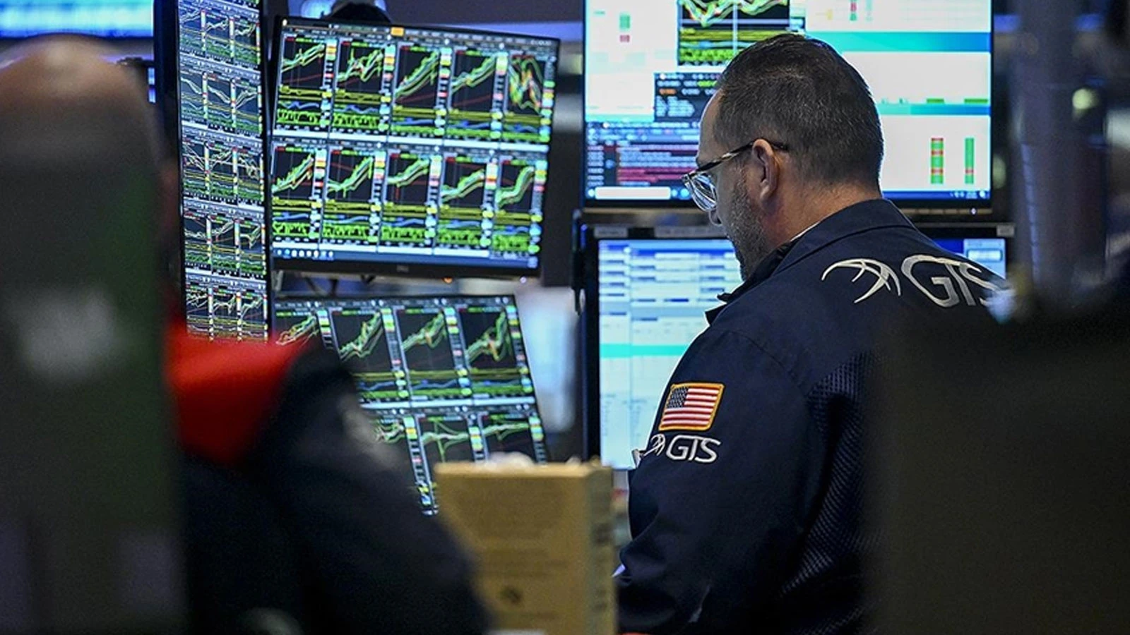 Küresel piyasalar haftaya jeopolitik risklerle başladı