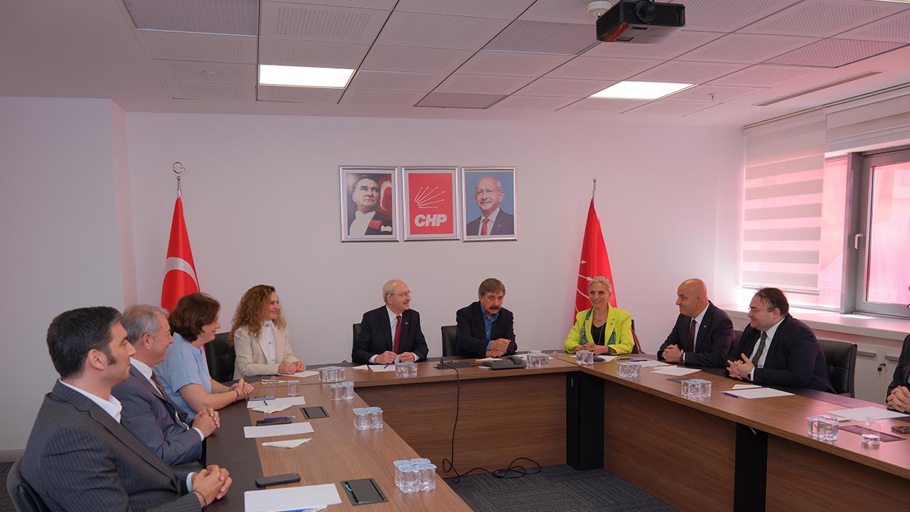 Özgür Özel dönemindeki ihraçlar iptal edildi. Kimlere CHP'ye dönüş yolu açılıyor?