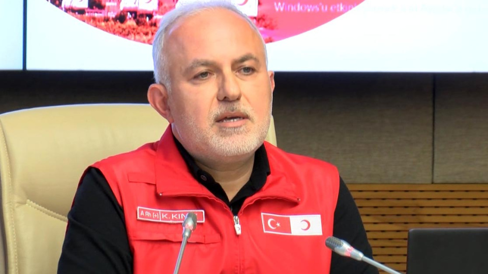 Eski Kızılay Genel Başkanı Kınık: "Kızım, karıştığı kaza nedeni ile bir süredir cezaevinde bulunuyor"