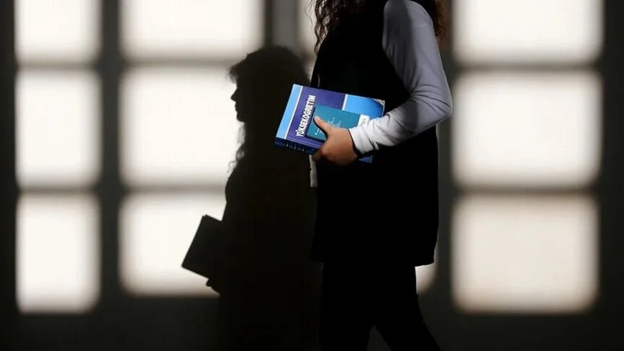 Vakıf üniversitelerinden Oxford’la yarışan ücretler! Bir yıllık eğitim 3.7 milyon TL