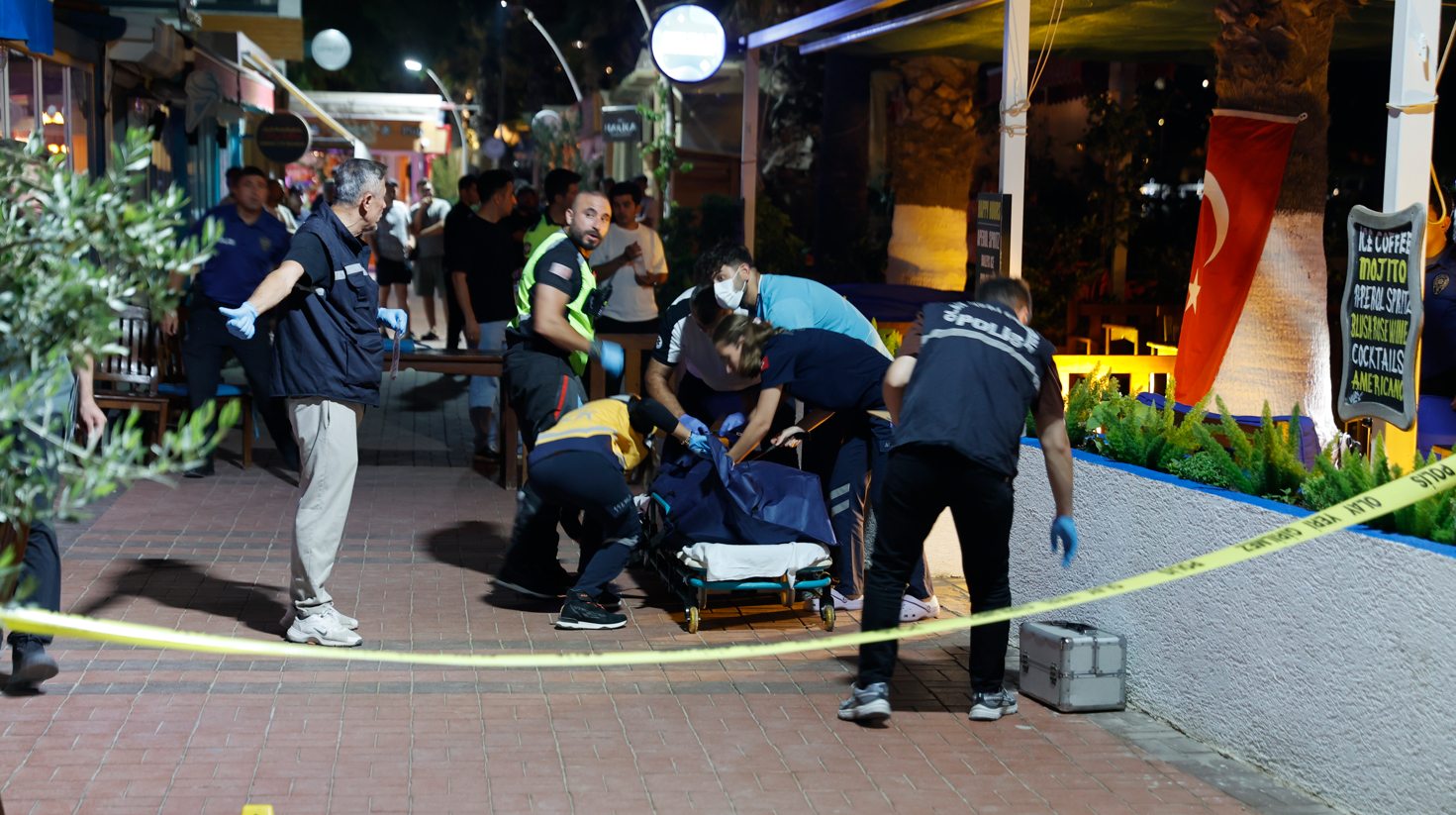 Bodrum'da, restoranda kanlı infaz