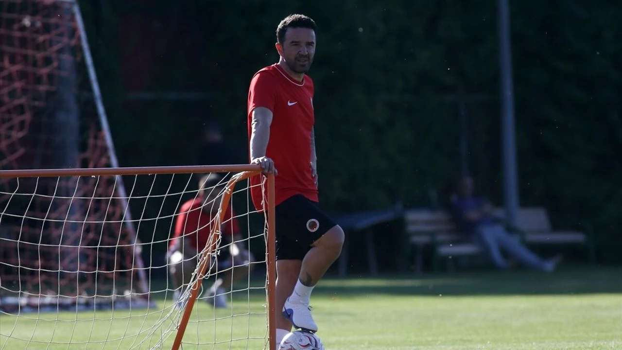 Gökhan Gönül, Gençlerbirliği'nde yardımcı antrenör oldu