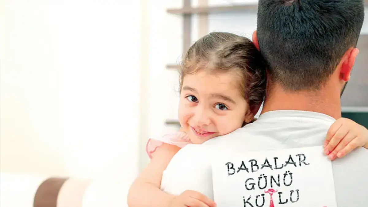 Sadece kadınlara özel sanılıyordu: Erkeklerin de bu hakkı varmış! İzin süreleri ve ödemeler değişti