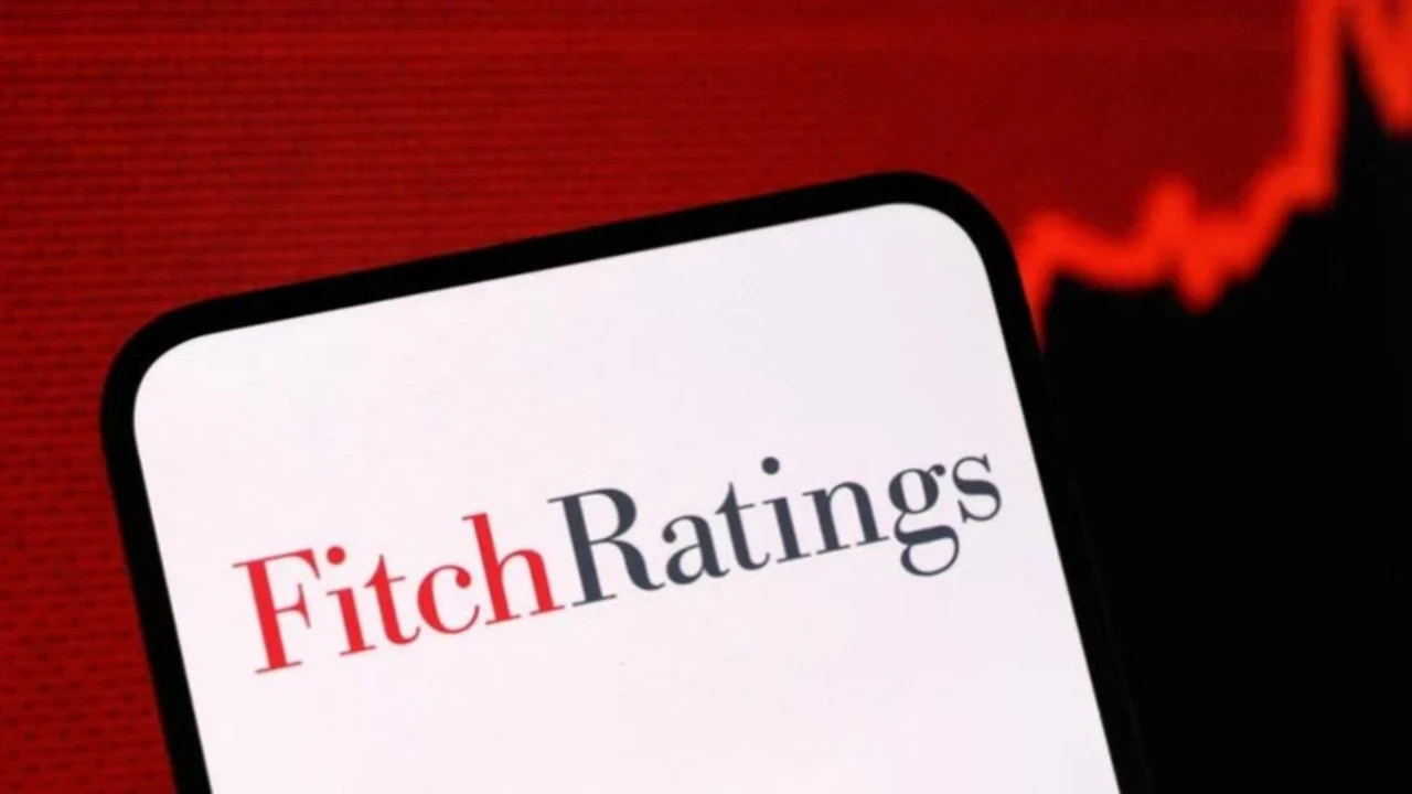 Fitch, Türkiye'nin kredi notunu teyit etti!