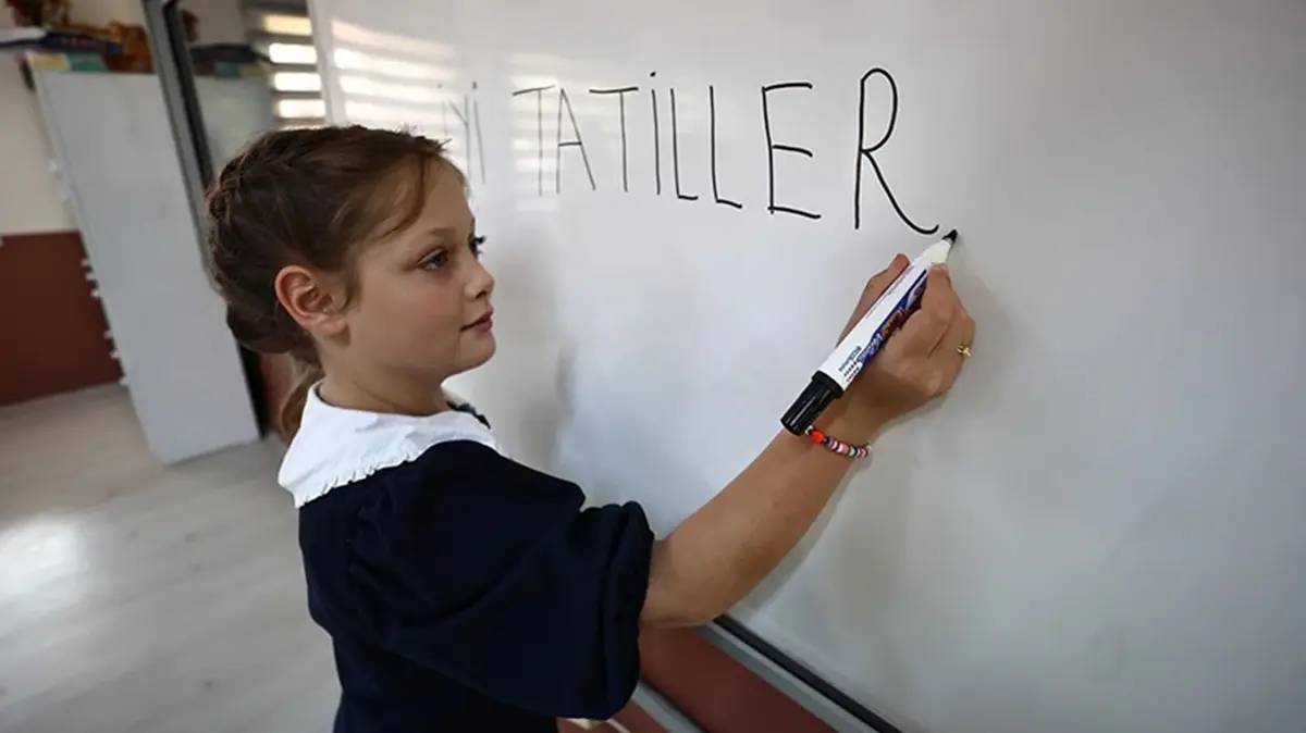 Karneler ne zaman alınacak" 2026 okullar ne zaman kapanıyor"