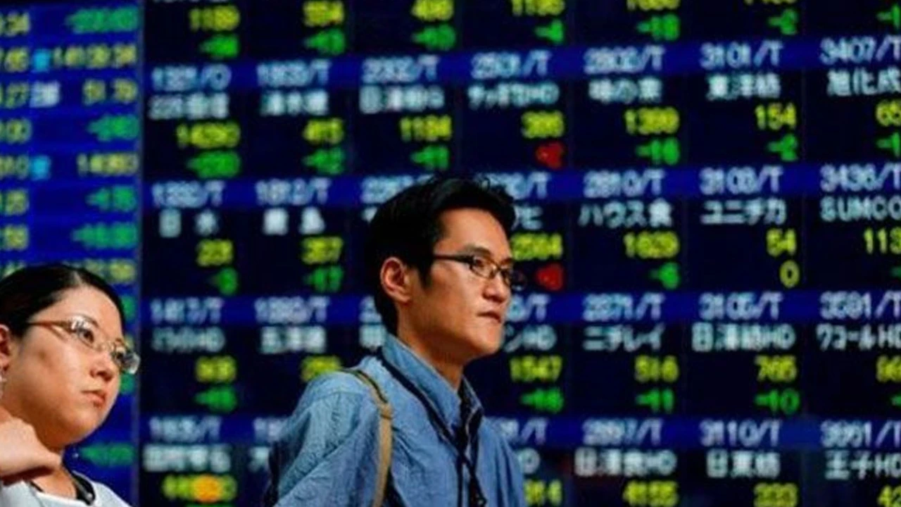 Asya piyasalarında dikkat çeken ayrışma! Hong Kong neden ters yönde?
