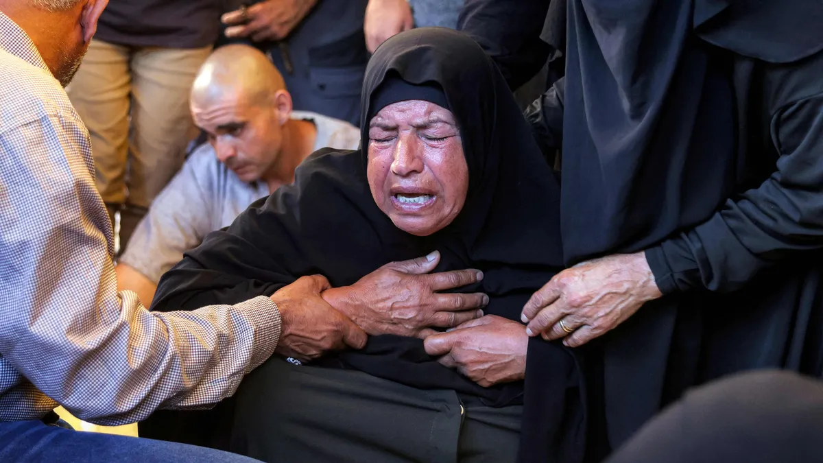 İsrail'in Gazze Şeridi'ndeki saldırılarında can kaybı 73 bin 221'e yükseldi
