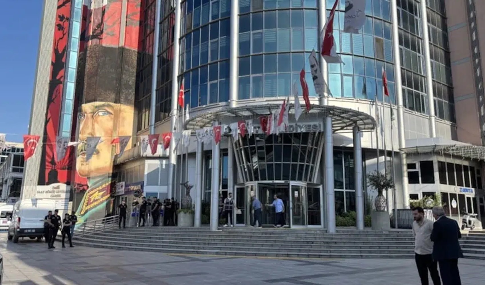 İzmit Belediyesi'nde başkanvekili seçimi için tarih belli oldu