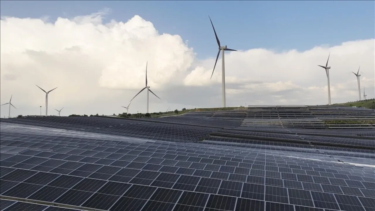 Türkiye'nin elektrik kurulu gücü 125 bin 598 megavata çıktı
