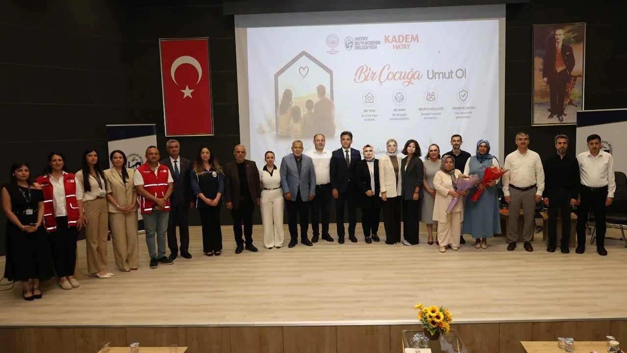 Hatay’da sevgi dolu yarınlar için anlamlı buluşma: Koruyucu aile panelden seslendi