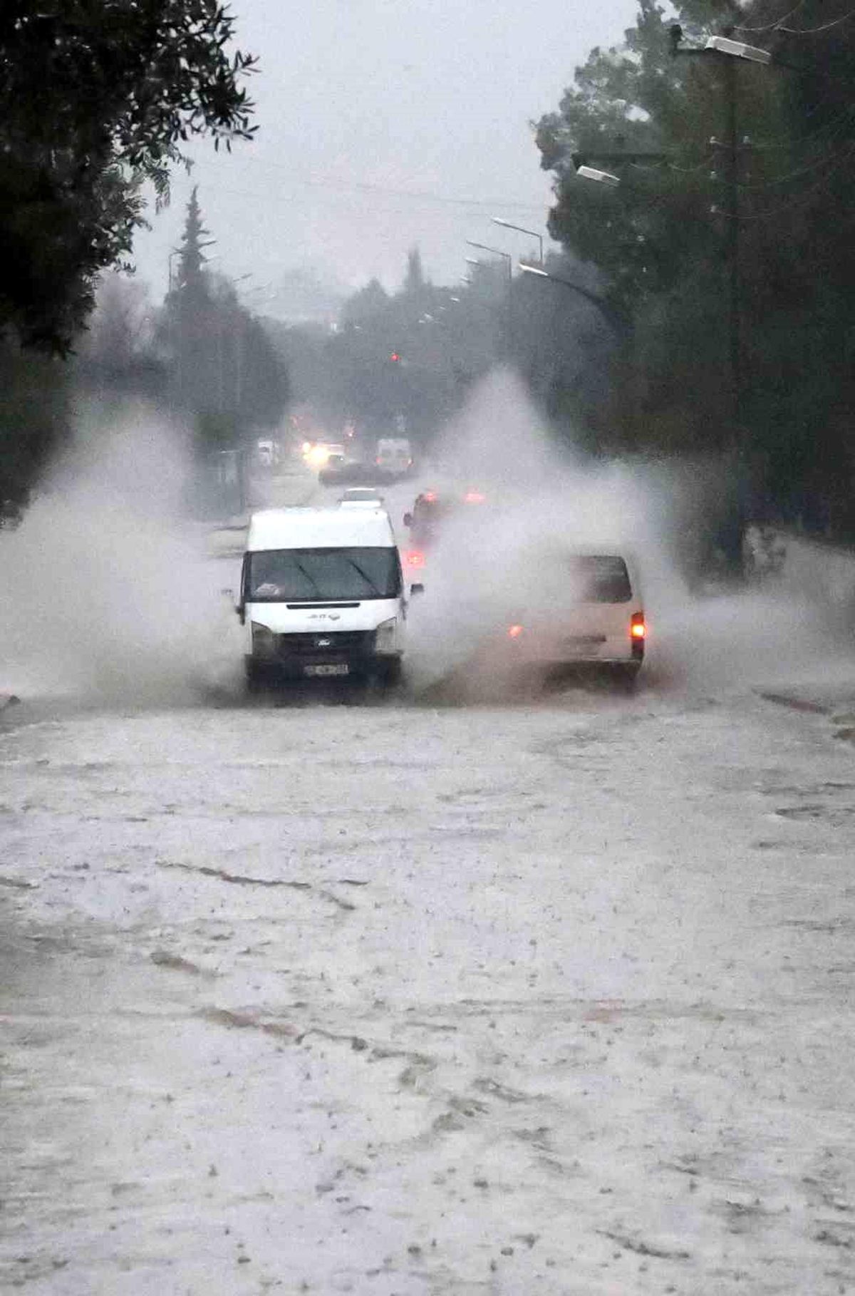 Muğla'nın 7 ilçesine gök gürültülü sağanak yağmur uyarısı