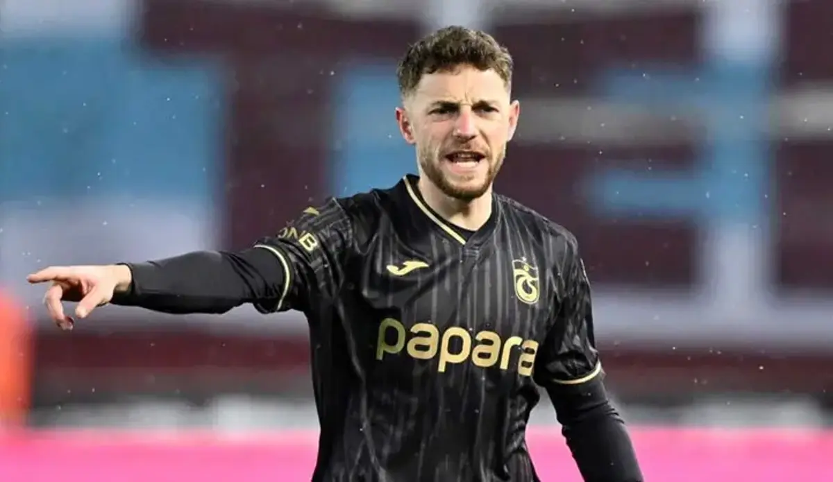 Trabzonspor'dan Mustafa Eskihellaç'a zamlı sözleşme