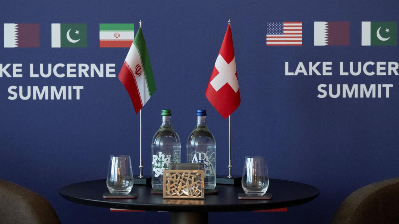 İran ile ABD arasında, Pakistanlı ve Katarlı arabulucuların katılımıyla dörtlü görüşmeler başladı