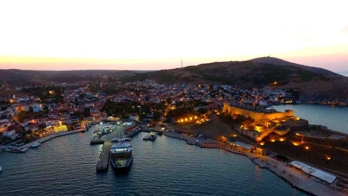 Bozcaada'ya yazın o araçların geçişleri yasaklandı