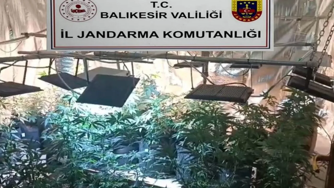 Zehir tacirlerinin yeni sistemi deşifre oldu! Gözaltılar var