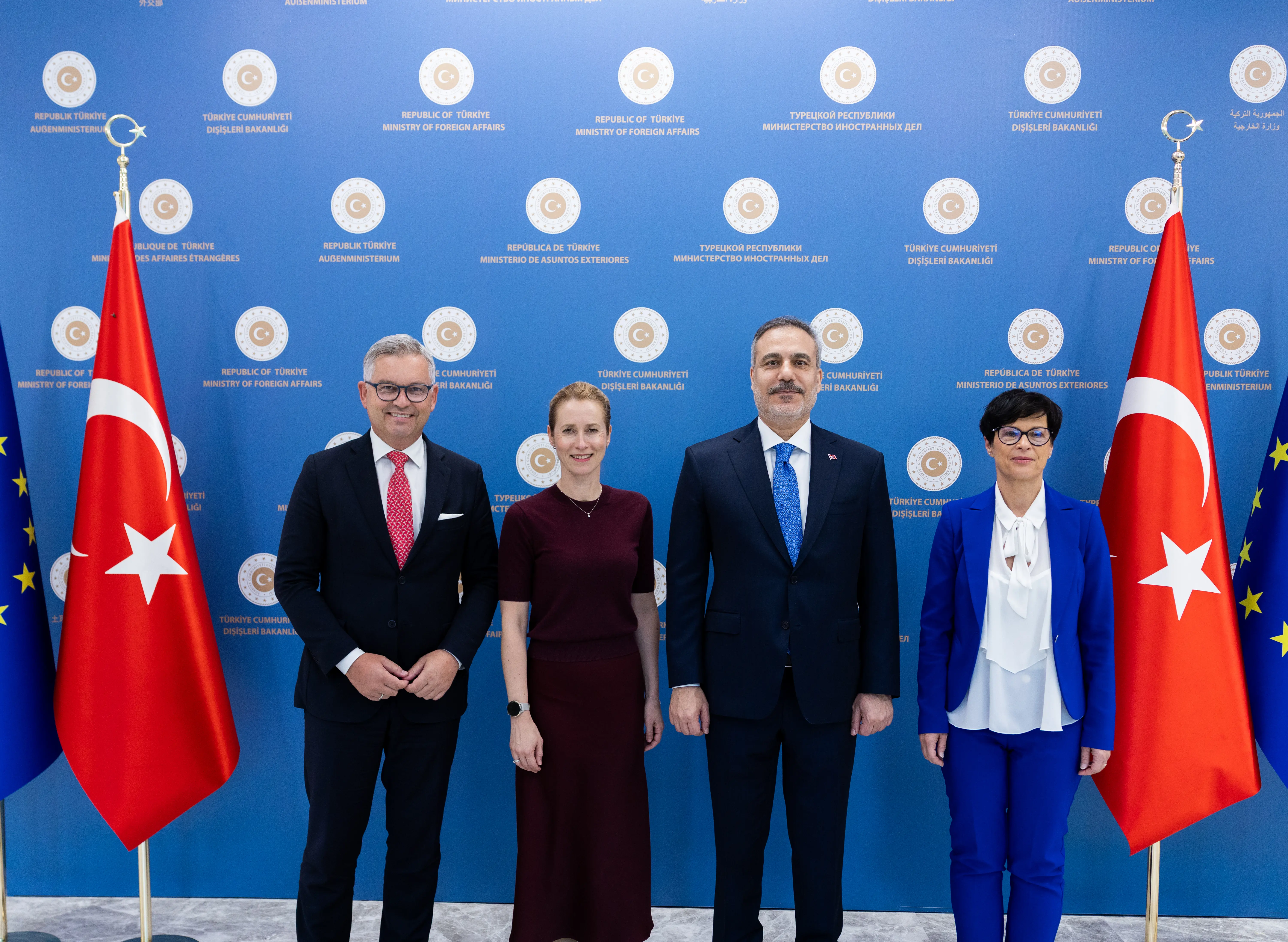 Ankara'da önemli toplantı... Bakan Fidan AB heyetiyle görüştü