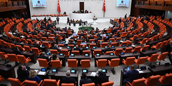 TBMM Genel Kurulu'nda yeni oturma düzeni
