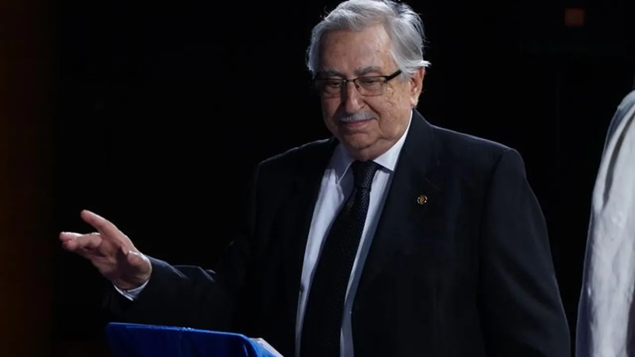 Türk Halk Müziği sanatçısı Yücel Paşmakçı'dan acı haber!