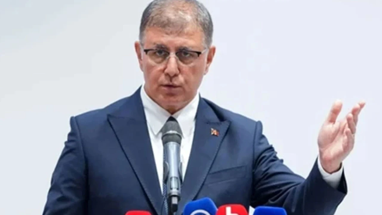 İzmir Büyükşehir Belediye Başkanı Cemil Tugay AK Parti'ye mi geçiyor? Açıklama geldi